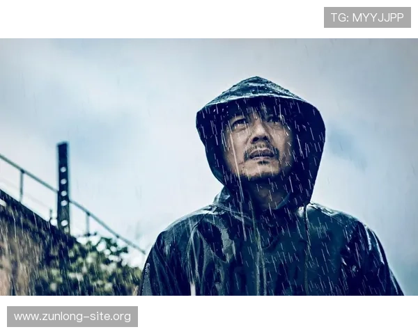 尊龙时凯:如何欣赏和学习这位影坛传奇的演技精髓 尊龙时凯:如何欣赏和学习这位影坛传奇的演技精髓